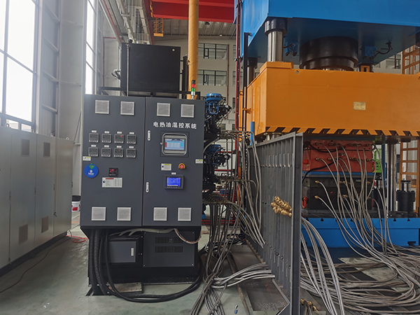 復合材料油溫機