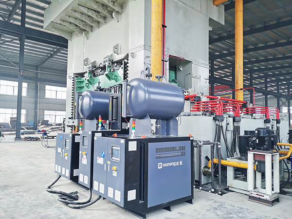 SMC模具加溫油溫機2